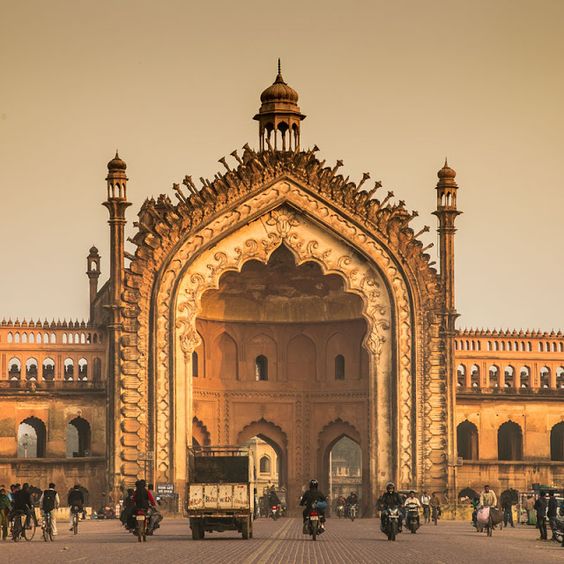 Best Tour Travel Package in Lucknow